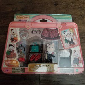 Calico Critters Fashion Playset - Town Girl Series - Tuxedo Cat